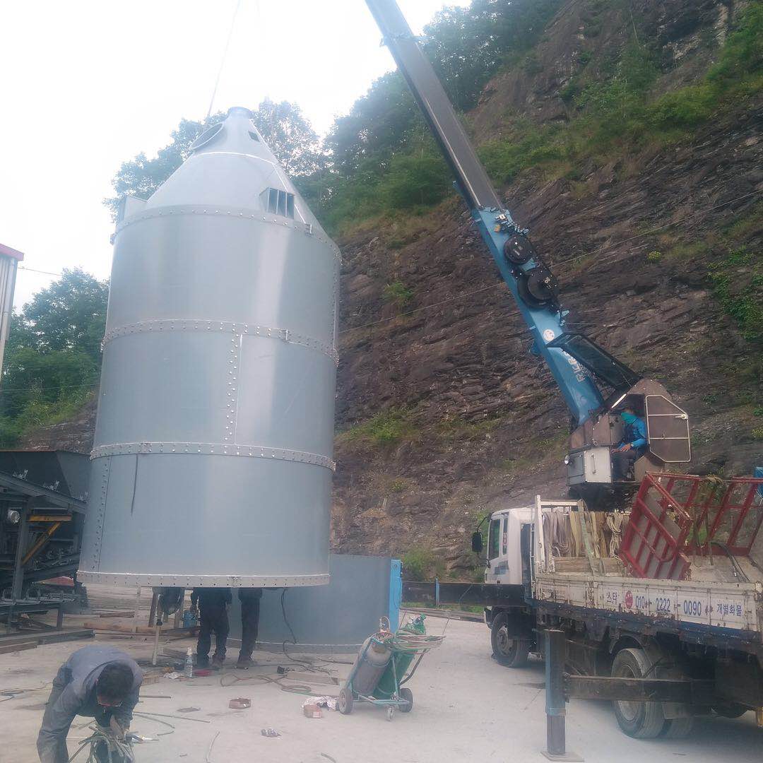 Silo de cimento 100t aparafusado instalado na Coréia